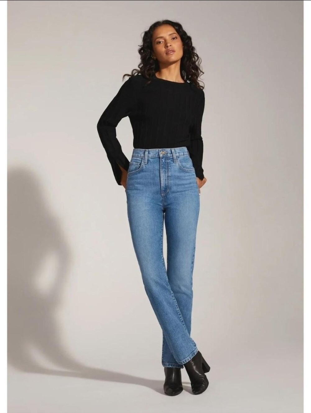 Favorite Daughter Valentina Straight Leg Jean Size 34